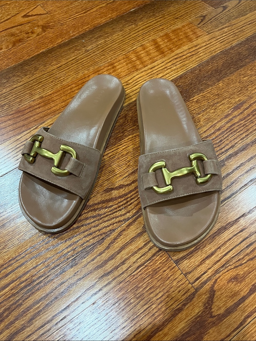 Brown/tan suede snaffle sandals